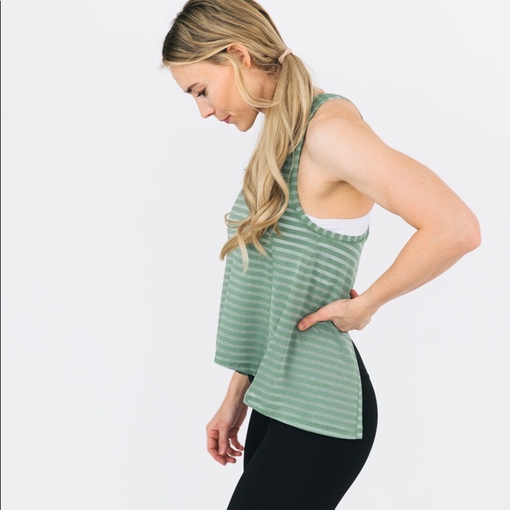 #0100 3XL Zyia | Forest Green Nimbus Split Back Tank  | NWT ♦️